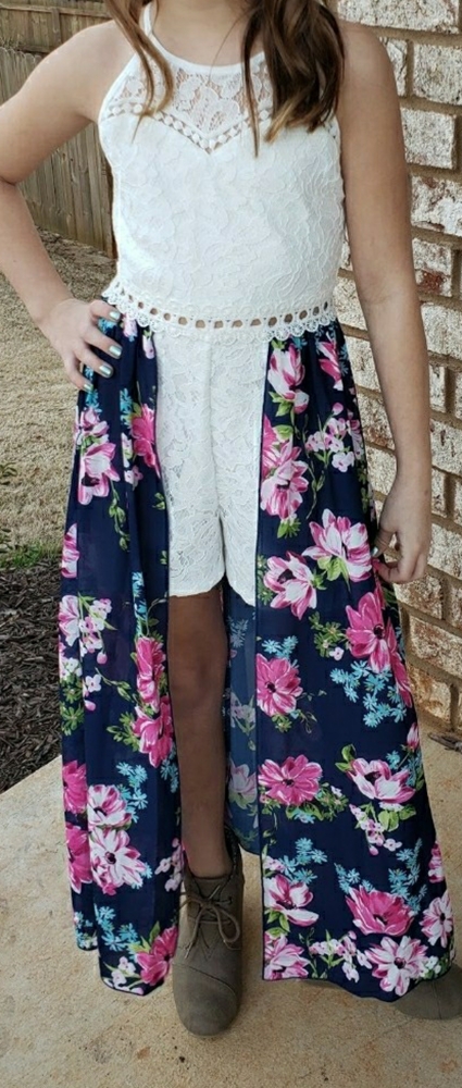 Girl's Maxi Dress sz8 w/ Shorts White Lace Floral